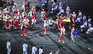 El desfile del equipo espaol