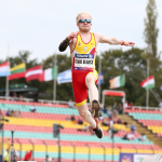 Iván Cano, en uno de los saltos de la final de Longitud T13 en el Europeo de Berlín.