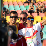 Lorenzo Albaladejo celebra su victoria en los 400 metros T38 en el Campeonato de Europa.