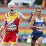 Diego Sancho, al cruzar la meta como subcampeón de Europa de 400 metros T13.