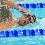 Juan Ferrón compite en 400 m estilo libre