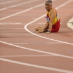 Jose Pámpano acaba una de las pruebas del Mundial de Atletismo Doha 2015.