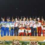 Relevo 4x100 T11-T13, en el podio con la medalla de bronce en el Mundial de Atletismo Doha 2015: Martin Parejo y Tim Stewart, Diego Sancho, Gerard Descarrega y Marcos Blanquiño y Joan Munar.