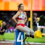 Sara Andrés, antes de la prueba de 400 metros T44 durante el Campeonato del Mundo de Atletismo Paralímpico de Londres.