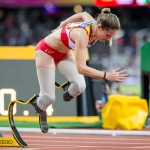 Sara Andrés gana la medalla de bronce en 400 metros T44 durante el Campeonato del Mundo de Atletismo Paralímpico de Londres.