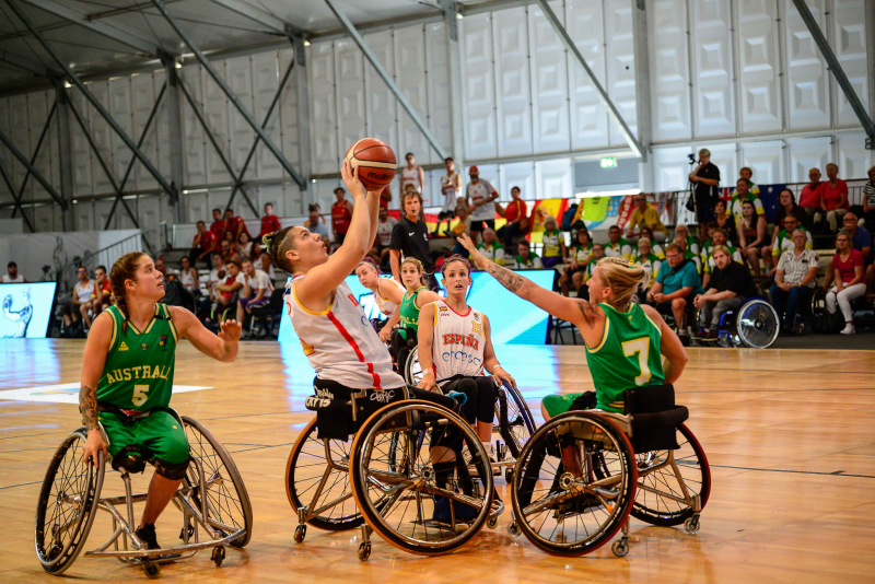 Momento del histórico partido de la selección femenina ante Australia