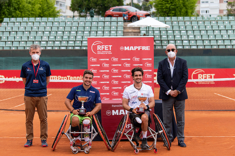 Entrega de trofeos en el Torneo de Barcelona