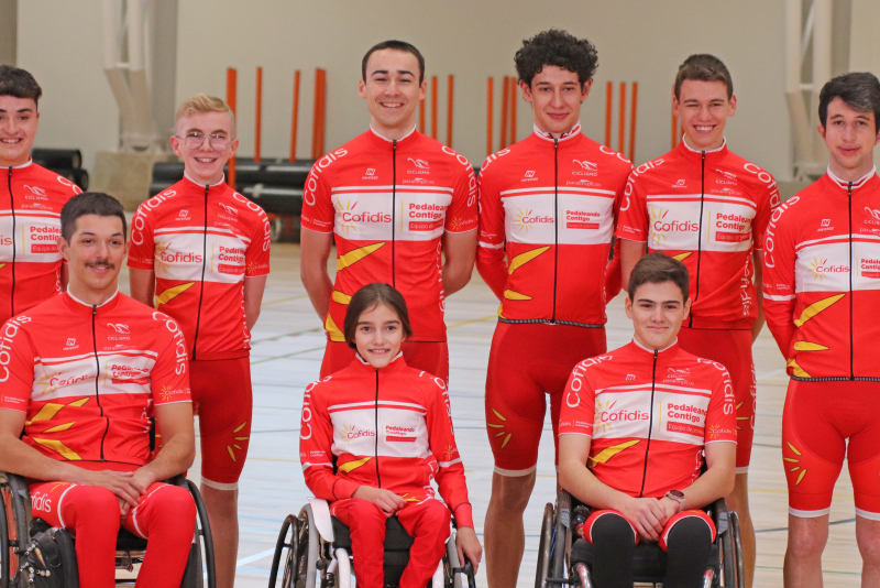 Integrantes del Equipo Promesas Cofidis, al completo