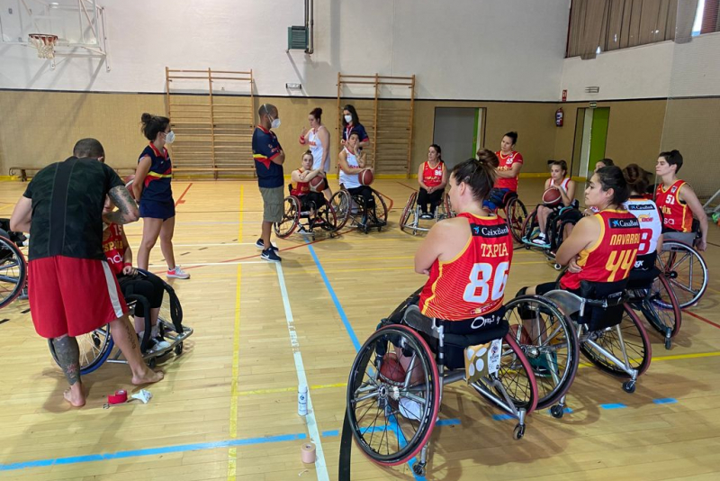 Las jugadoras de baloncesto, en el primer día de concentración