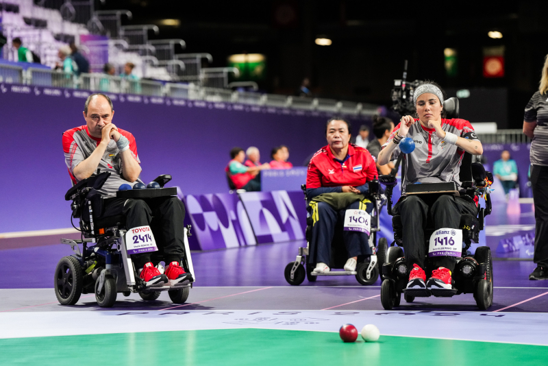 Dos jugadores españoles de Boccia durante los JJPP de París 2024