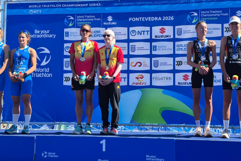Susana Rodríguez y Sara Pérez en el podio