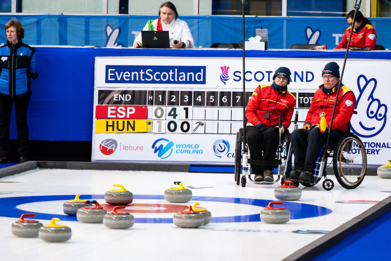 Competición de curling en silla de ruedas. Foto: Wolrd Curling. 