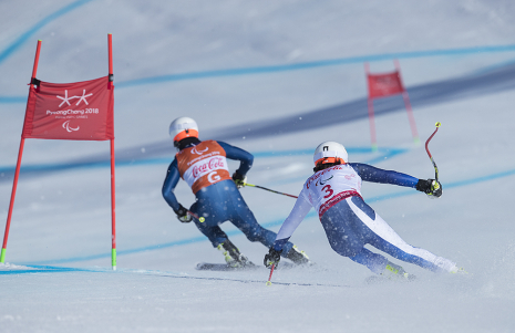 Imagen de Jon Santacana y Miguel Galindo ganan la medalla de plata en la prueba supercombinada de los Juegos Paralímpicos de Pyeongchang 2018.