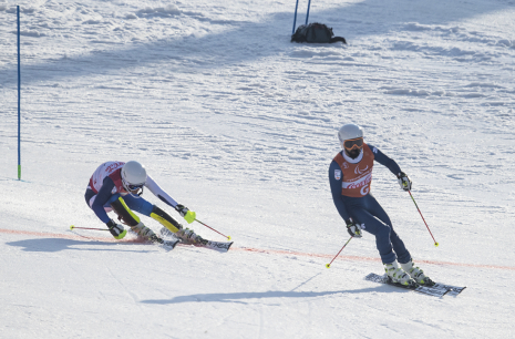 Imagen de Jon Santacana y Miguel Galindo ganan la medalla de plata en la prueba supercombinada de los Juegos Paralímpicos de Pyeongchang 2018.