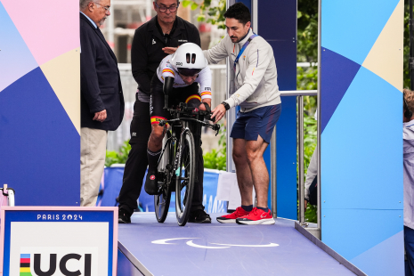 Ricardo Ten gana el oro en la final de contrarreloj masculino - C1