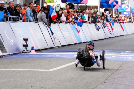 Sergio Garrote gana el oro paralímpico de contrarreloj en París
