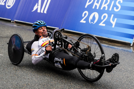 Sergio Garrote gana la plata en la final de carrera de ruta masculina - H2