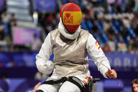 Judith Rodríguez en la semifinal florete individual femenino - categoría A