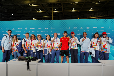 Celebración del bronce en tenis de mesa