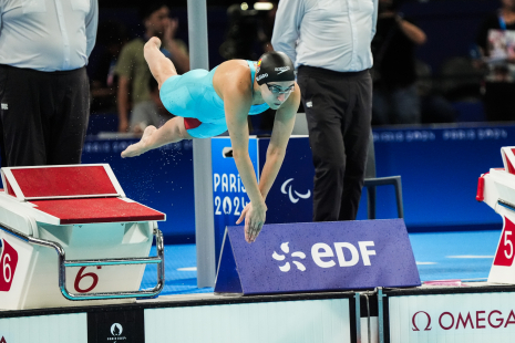 María Delgado Nadal en las series mujeres 100M estilo libre - S12