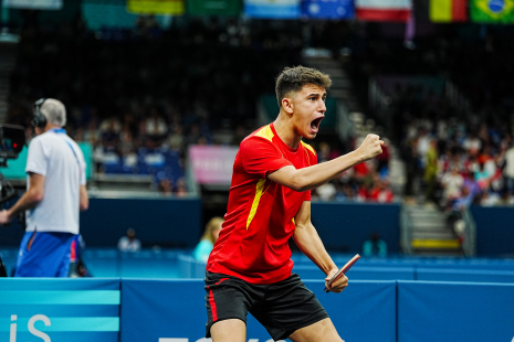 Ander Cepas consigue el bronce