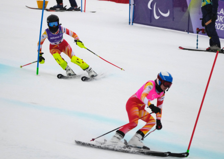 Alejandra Requesens y Victoria Ibáñez en la 1ª manga del slalom, Milán Cortina 2026 