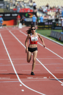 Sara Martínez Puntero, en los 100 metros (clase T12) en el Mundial de Lyon 2013.