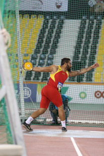 Kim López, en un intento de la prueba de lanzamiento de disco T12 del Mundial de Atletismo Doha 2015.