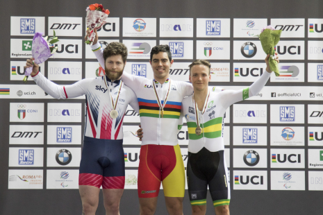  Alfonso Cabello, campeón del mundo en KM C5 del Mundial de Ciclismo en Pista Montichiari 2016.