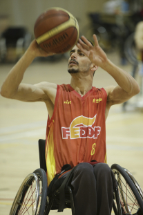 Fran Lara, durante una concentración y entrenamiento con la selección española de baloncesto en silla.