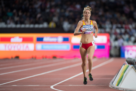 Elena Congost disputa los 1.500 metros T13 en el Campeonato del Mundo de Atletismo Paralímpico Londres 2017.