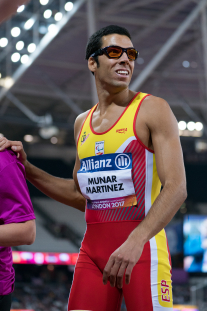 Joan Munar gana la medalla de bronce en los 100 metros T12 durante el Campeonato del Mundo de Atletismo Paralímpico de Londres.