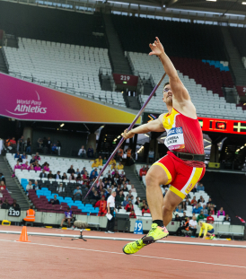 Héctor Cabrera y su lanzamiento para conseguir la medalla de bronce en la prueba de jabalina F13 durante el Campeonato del Mundo de Atletismo Paralímpico de Londres.