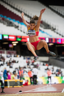 Sara Martínez, medalla de plata en salto de longitud T12 en el Campeonato del Mundo de Atletismo Paralímpico Londres 2017.