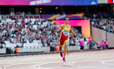 Joan Munar, en la prueba del relevo 4x100 T11-T13 Campeonato del Mundo de Atletismo Paralímpico Londres 2017