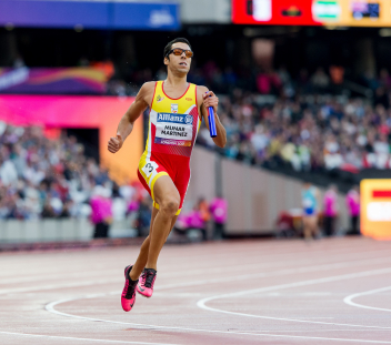 Joan Munar, durante la prueba del Relevo 4x100 T11-T13 Campeonato del Mundo de Atletismo Paralímpico Londres 2017.