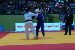 Marta Arce, durante uno de sus combates en este Mundial de Lisboa