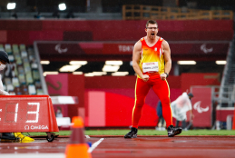 Héctor Cabrera, medallista de bronce