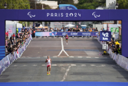 Alberto Suarez durante la celebración de la maratón