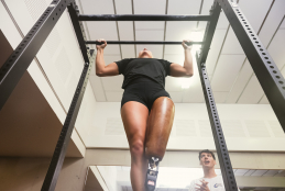 Deportista paralímpica entrenando. Foto: ALDI.