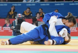 La judoka M�nica Merenciano en plena competici�n