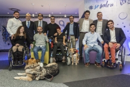 Deportistas #SeSalen y responsables de Liberty Seguros y el CPE