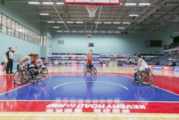 Tiro libre del partido de las chicas contra Italia. Foto: www.sa-images.com
