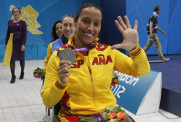 Teresa Perales con su 5� medalla en estos Juegos Paral�mpicos