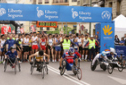 Salida de la la carrera popular Liberty Seguros &quot;Una Meta para todos&quot;