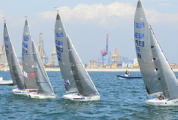 Embarcaciones en regata Europeo Valencia