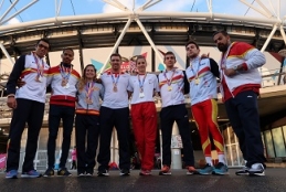 Los medallistas del Equipo Espa�ol Londres 2017 posan con sus preseas