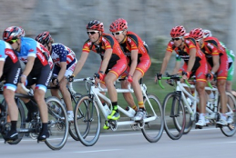 Christian Venge, David Llaurad�, Ignacio �vila, Joan Font con su t�ndem en carretera