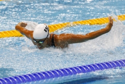 La nadadora Teresa Perales compitiendo