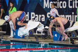 Sebastián Rodríguez consigue la medalla de bronce en 50 metros libre S5 durante la cuarta jornada del Campeonato del Mundo de Natación Paralímpica México 2017.